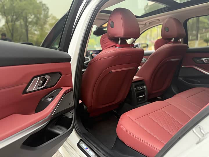 Фото 8 - BMW 3 Series