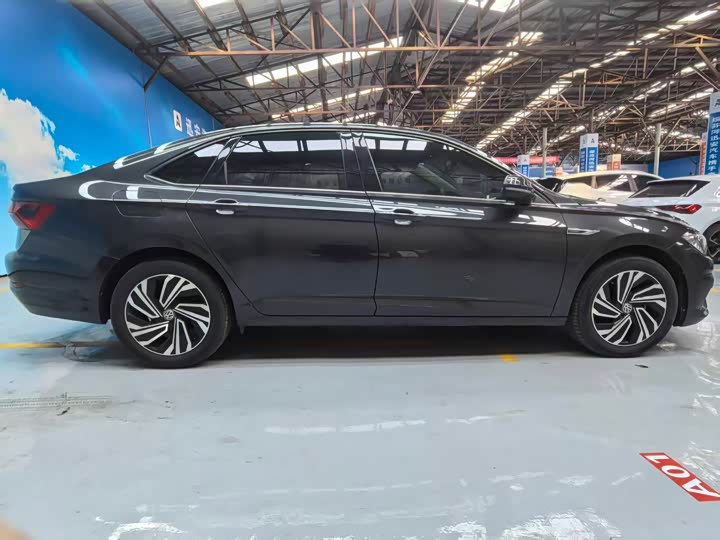 Фото 7 - Volkswagen Sagitar L