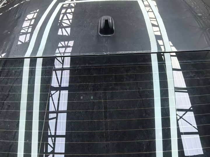 Фото 8 - Volkswagen Sagitar L