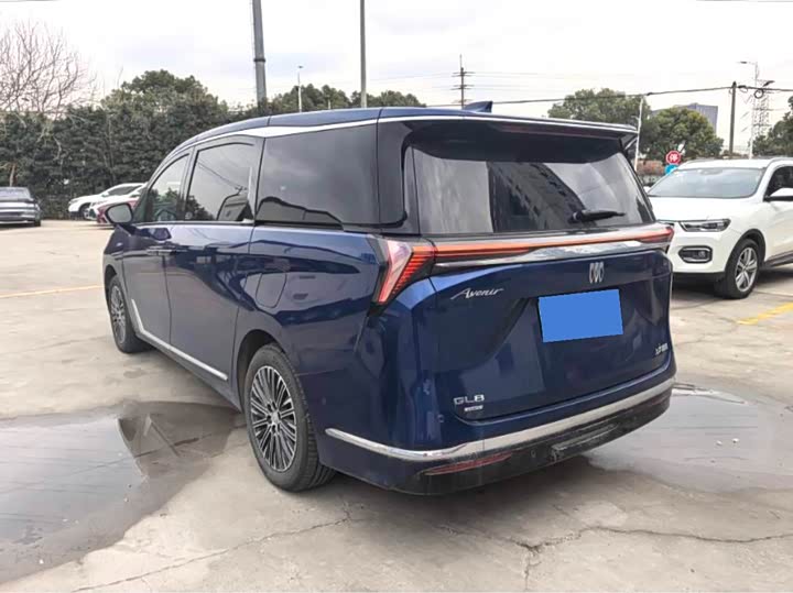 Фото 4 - Buick GL8 Hybrid