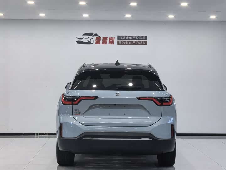 Фото 3 - Nio ES6