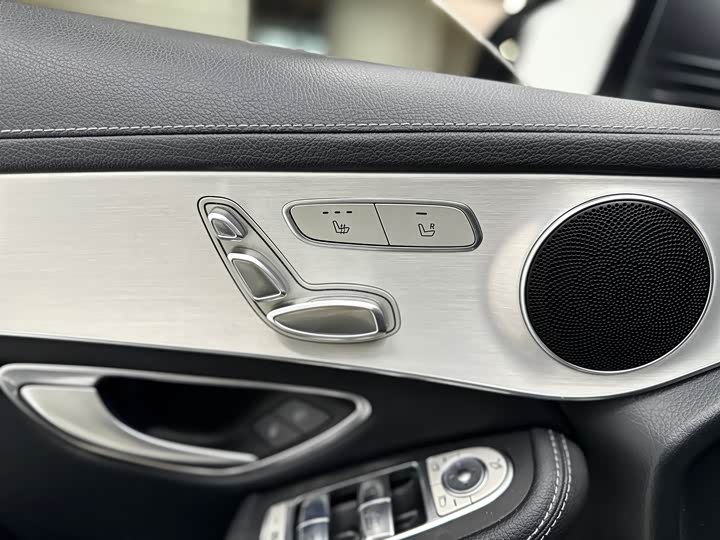 Фото 5 - Mercedes-Benz GLC-Class