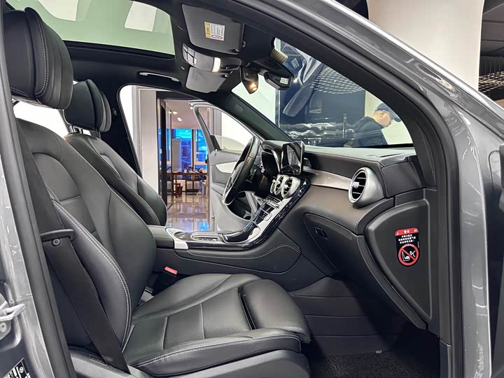 Фото 8 - Mercedes-Benz GLC-Class