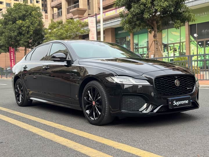 Фото 3 - Jaguar XF L