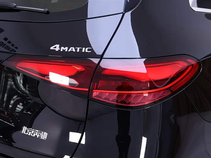 Фото 9 - Mercedes-Benz GLC-Class