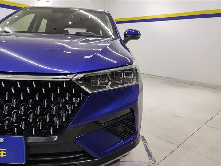 Фото 5 - Bestune T77