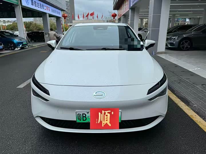 Фото 2 - GAC Aion S Max