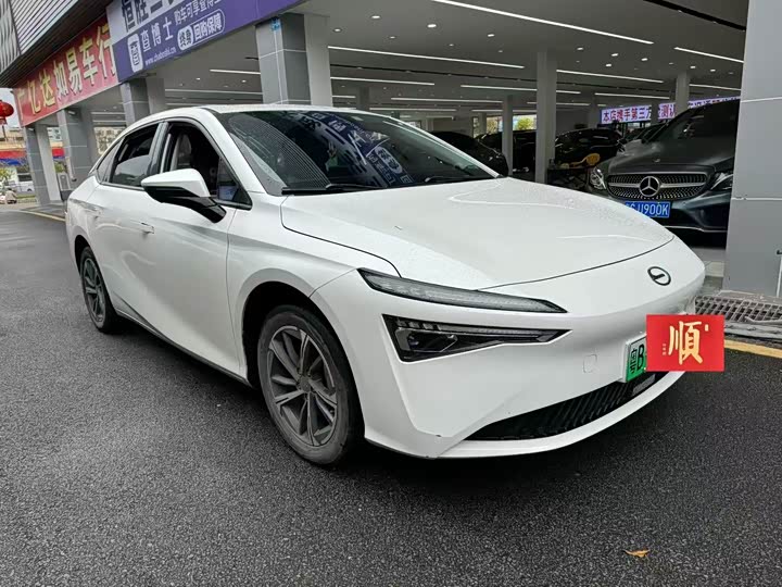 Фото 3 - GAC Aion S Max