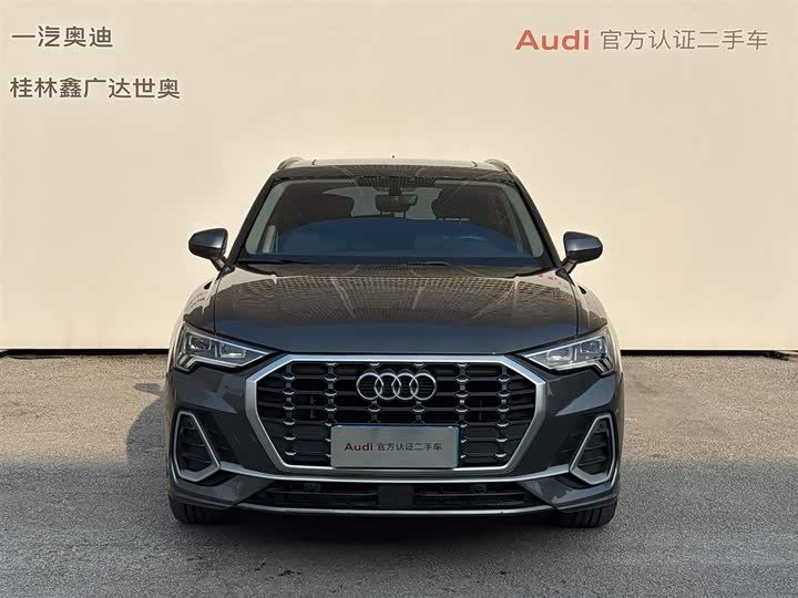 Фото 2 - Audi Q3