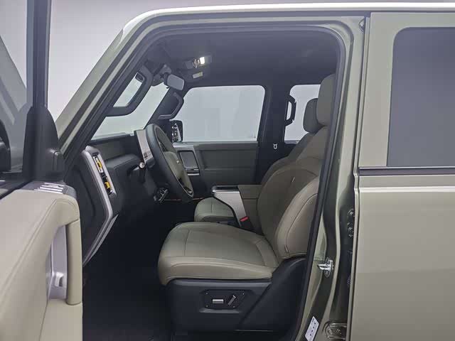 Фото 8 - Chery iCar V23