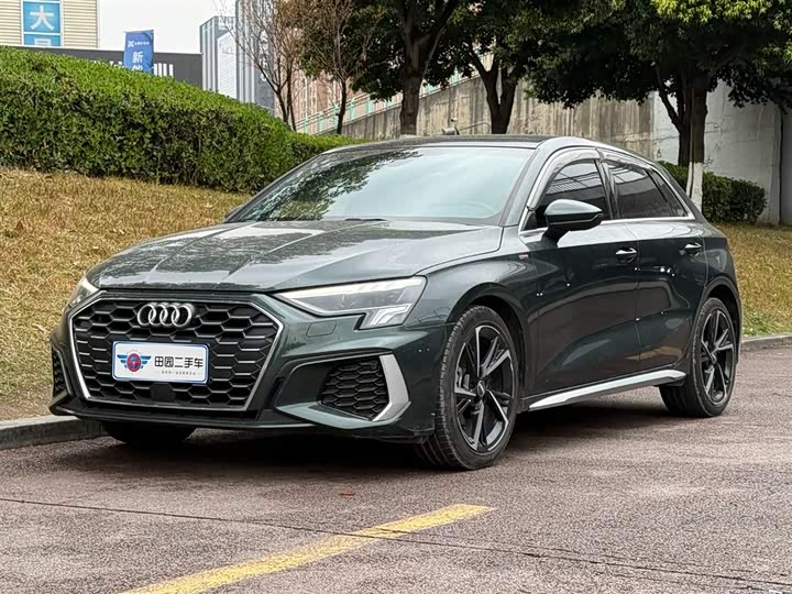 Фото 1 - Audi A3