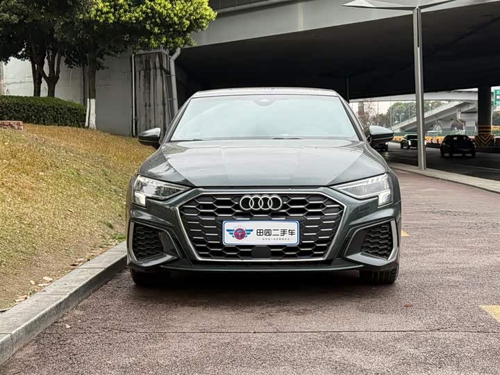 Фото 2 - Audi A3