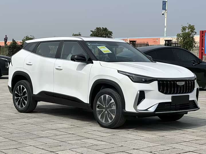 Фото 3 - Geely Atlas