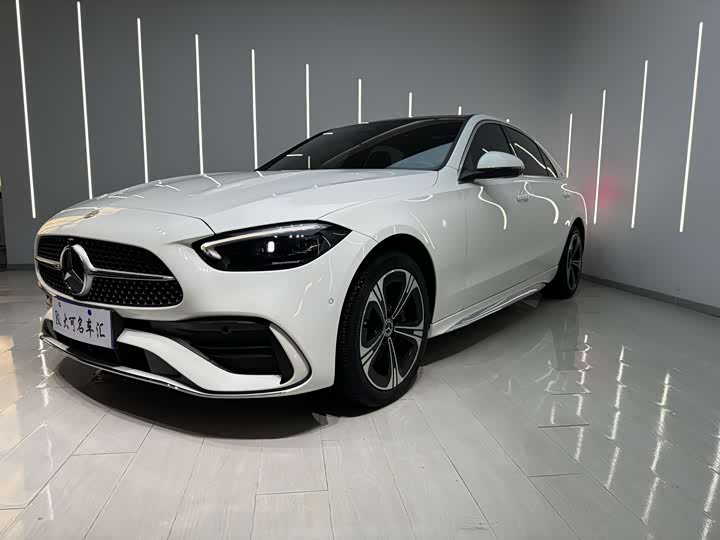 Фото 1 - Mercedes-Benz C-Class