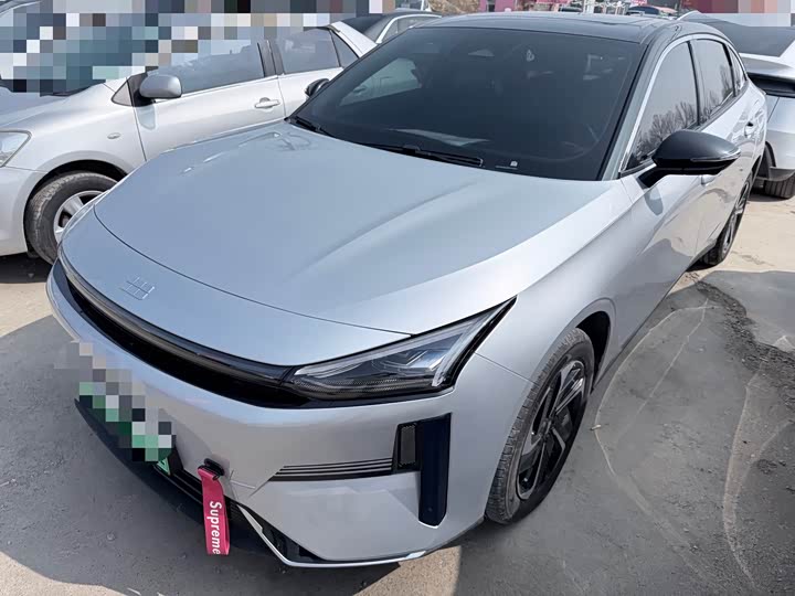 Фото 1 - Geely Galaxy L6