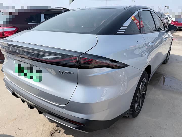 Фото 9 - Geely Galaxy L6