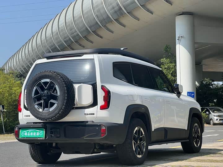 Фото 6 - Changan Deepal G318