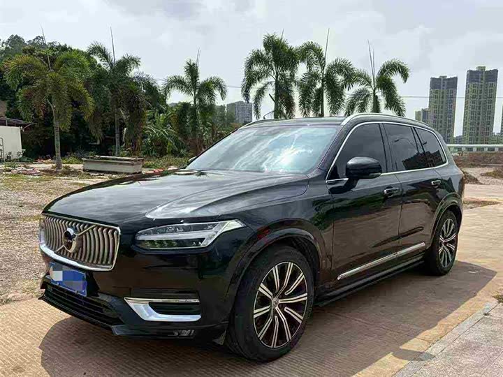 Photo 1 - Volvo XC90