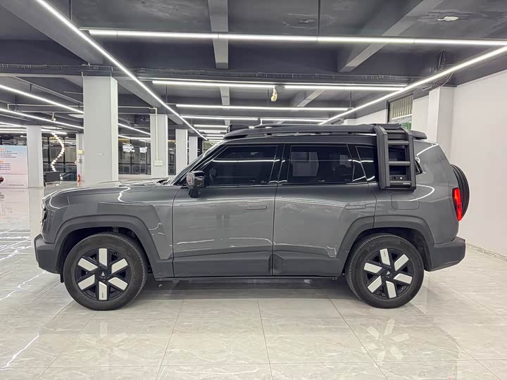 Фото 6 - Changan Deepal G318