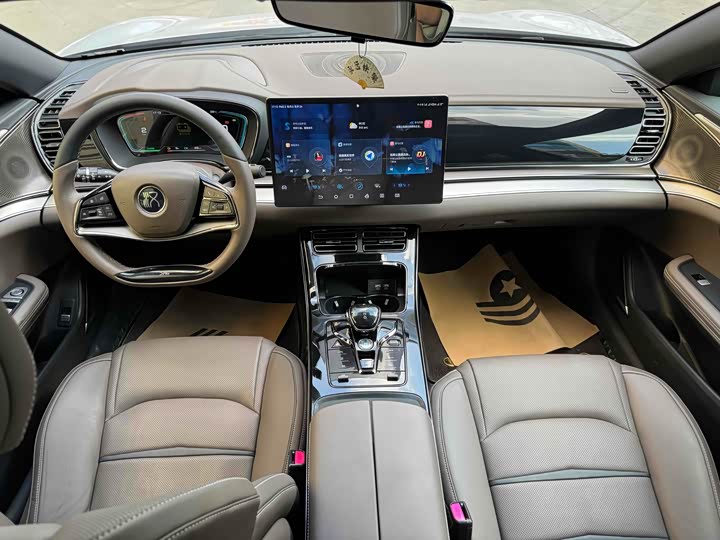 Фото 4 - BYD Han