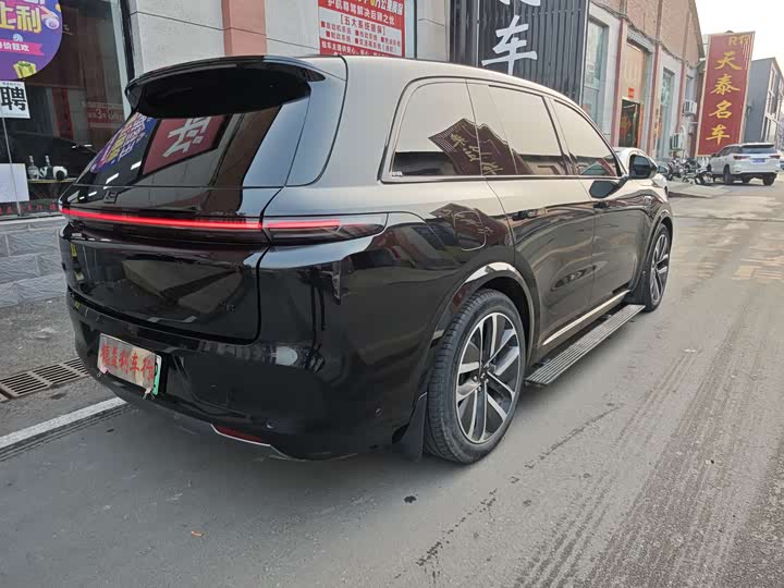 Фото 7 - LiXiang L8