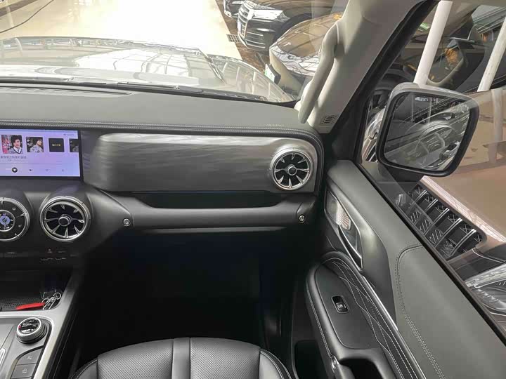 Фото 9 - Tank 300 Hybrid