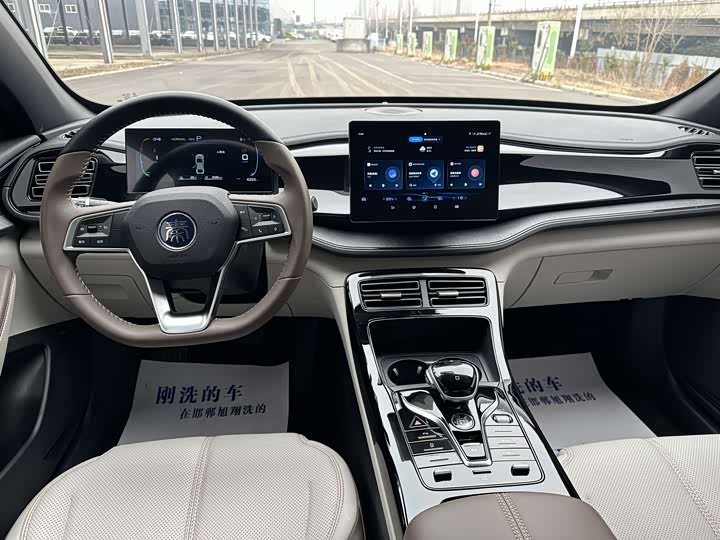 Фото 8 - BYD Qin Plus