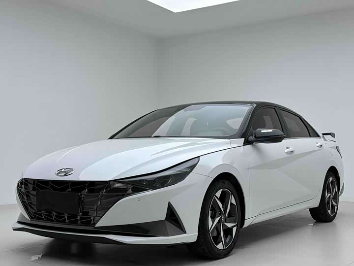 Фото 1 - Hyundai Elantra N line