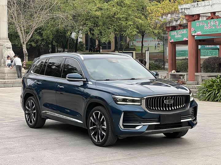 Фото 2 - Geely Monjaro