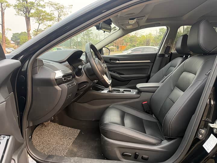 Фото 6 - Nissan Teana