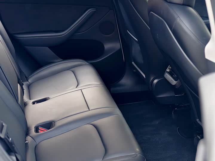 Фото 7 - Tesla Model Y