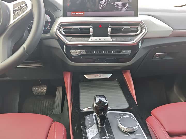 Фото 8 - BMW X4