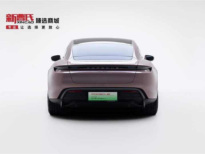 Photo 4 - Porsche Taycan