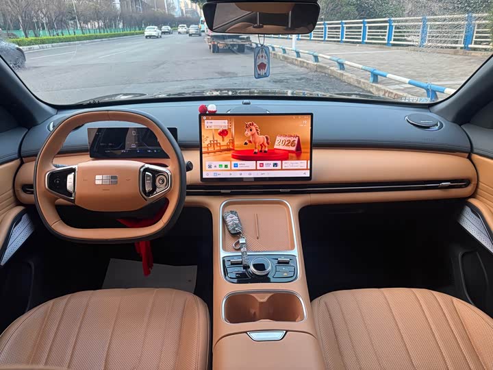 Фото 6 - Geely Galaxy Starship 7