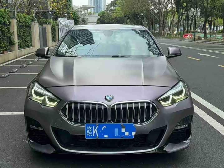 Photo 3 - BMW 2 Series