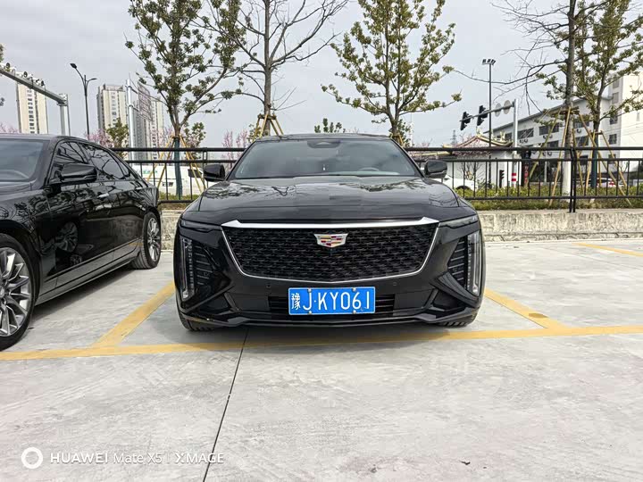Фото 2 - Cadillac CT6