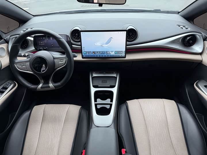 Фото 7 - BYD Dolphin