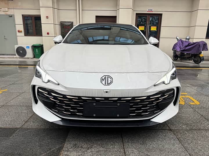 Фото 1 - MG Motor 7