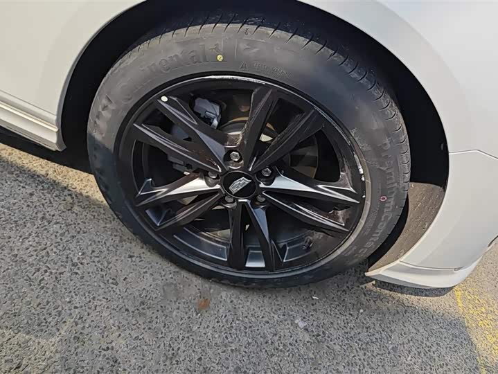 Фото 6 - Cadillac CT4