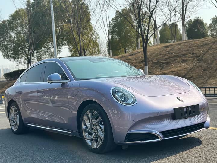 Photo 3 - Ora Lightning Cat (07)