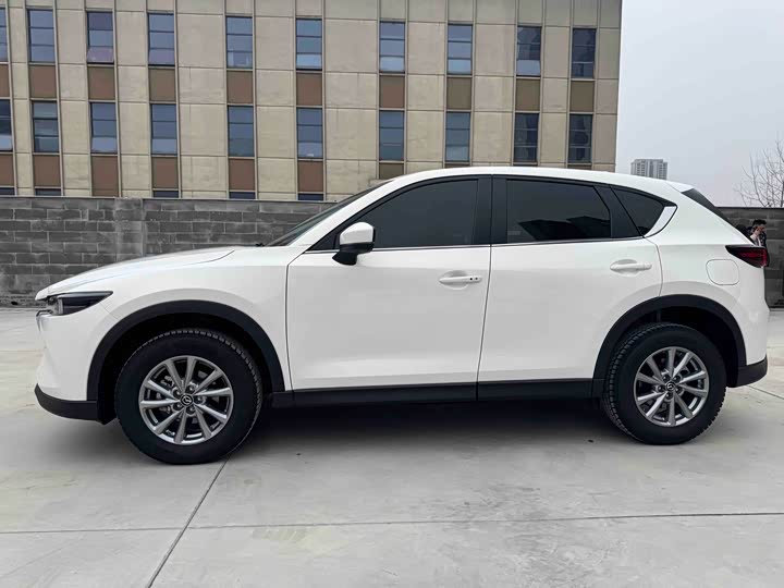 Фото 3 - Mazda CX-5