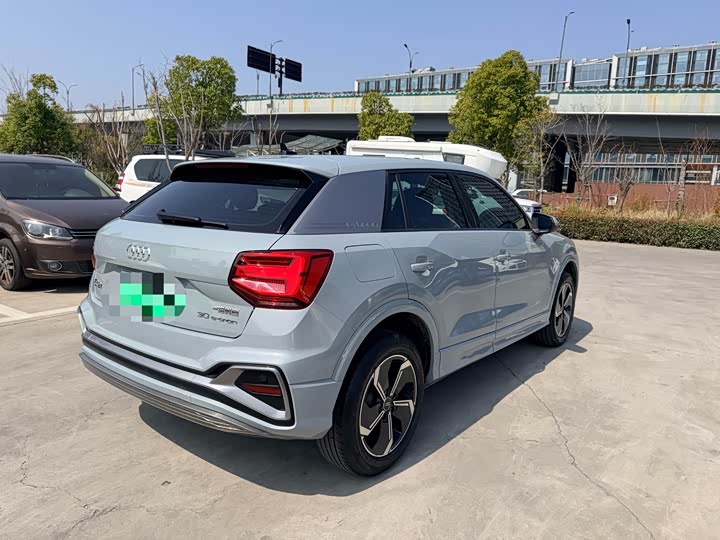 Фото 5 - Audi Q2L e-tron