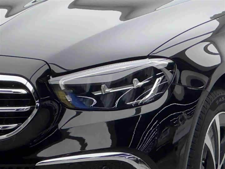 Фото 3 - Mercedes-Benz E-Class Hybrid