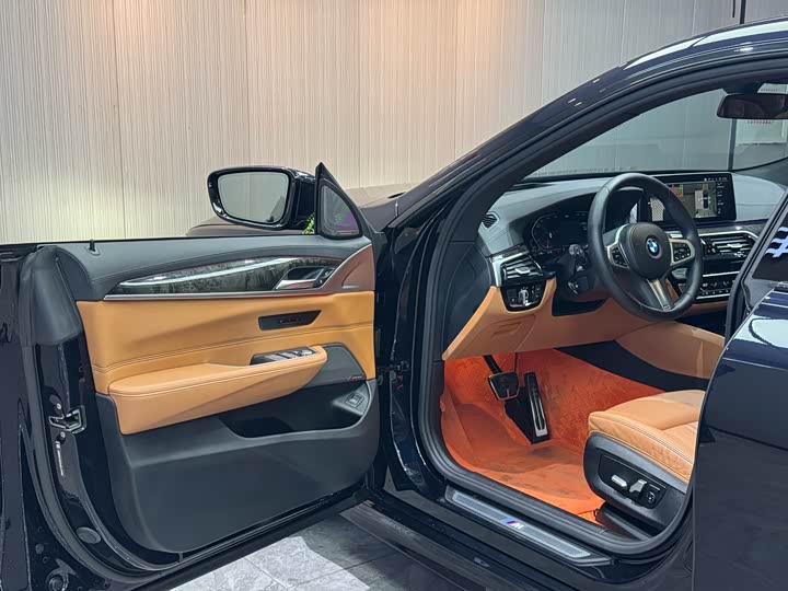 BMW 6 Series GT 2022 2022款 630i M运动套装