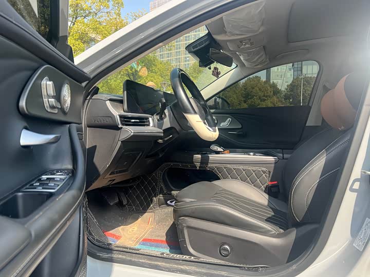 Photo 6 - Chery Arrizo 8