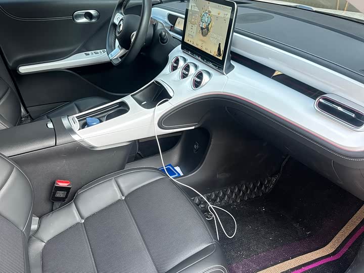 Фото 8 - Smart #3