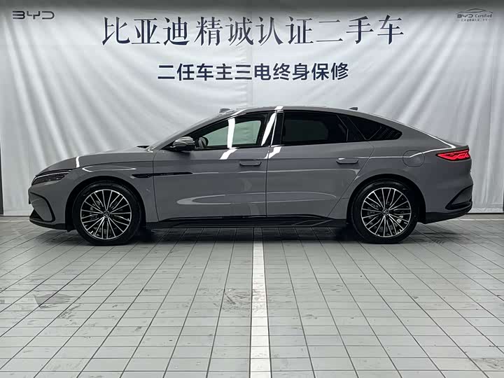 Фото 3 - BYD Han