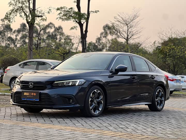 Фото 1 - Honda Civic