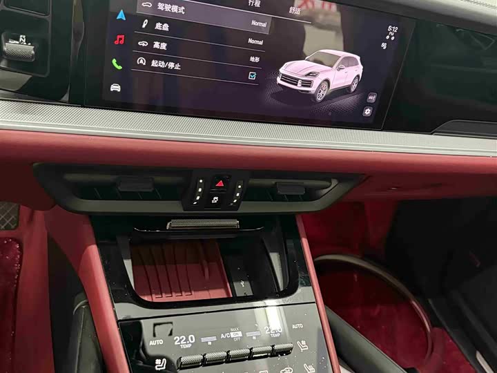 Фото 6 - Porsche Cayenne