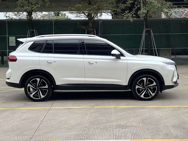 Photo 3 - Roewe RX5 Max